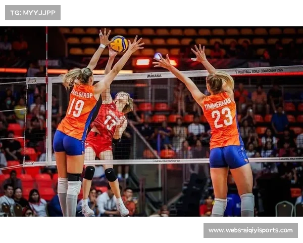 日本女排五局鏖战逆转荷兰成功晋级四强 展现顽强拼搏精神